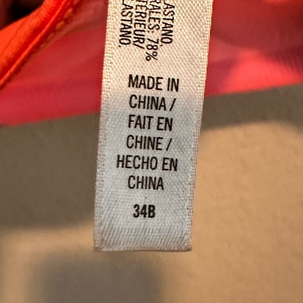 VSX discontinued sports bra in coral, size 34B - Picture 5 of 5